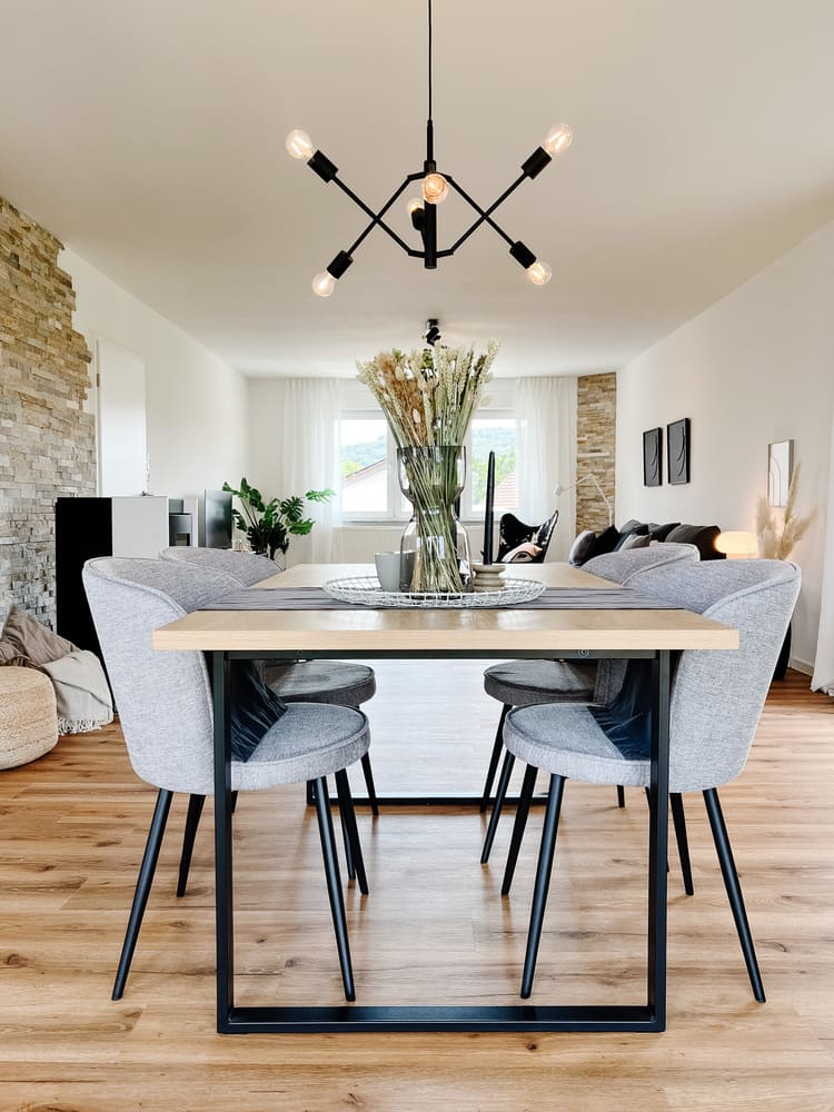 Staging einer renovierten Immobilie. Anja Krohnen Home Staging.