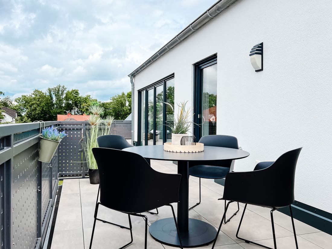 Terrassenstaging von Anja Krohnen Home Staging Alzenau.