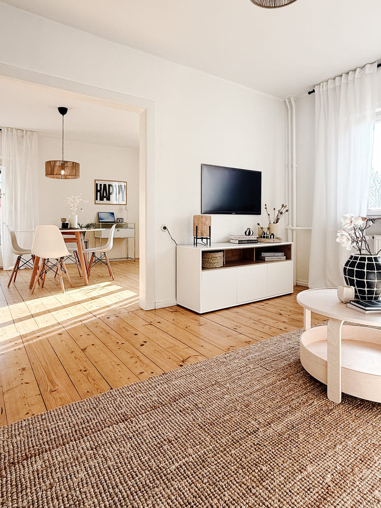 Erbimmobilie Seligenstadt_Vorher Nachher Home Staging 2 Wohnzimmer mit Altbauflair im renovierten Siedlungshaus in Seligenstadt