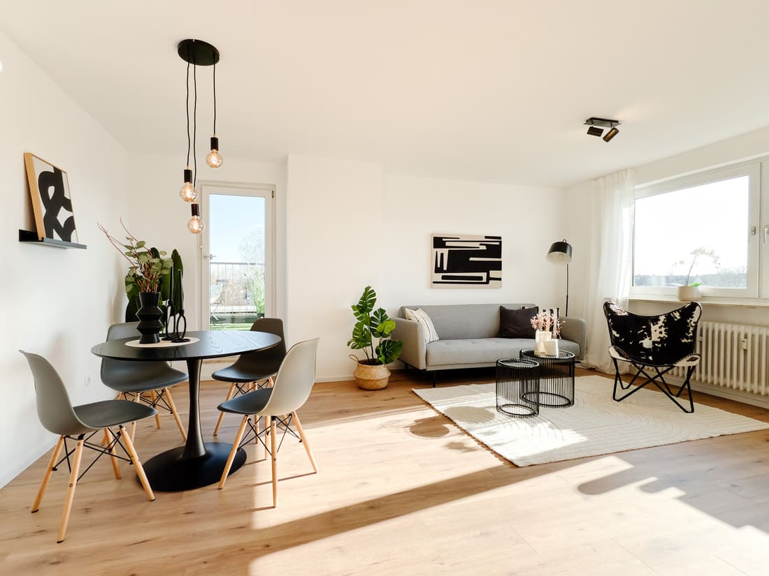 Fix und Flip Bad Homburg_Vorher Nachher Home Staging 4 Modernisiertes Wohnzimmer nach vollständiger Sanierung