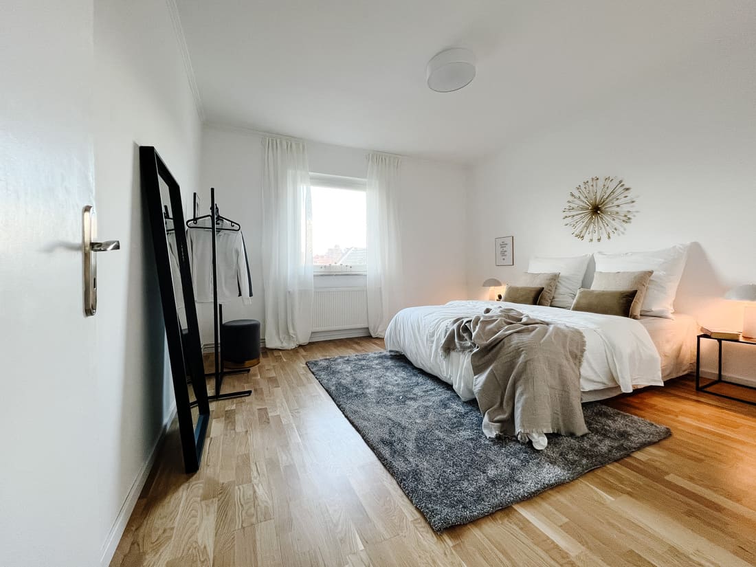 Staging Schlafzimmer in Wiesbaden. Anja Krohnen Home Staging