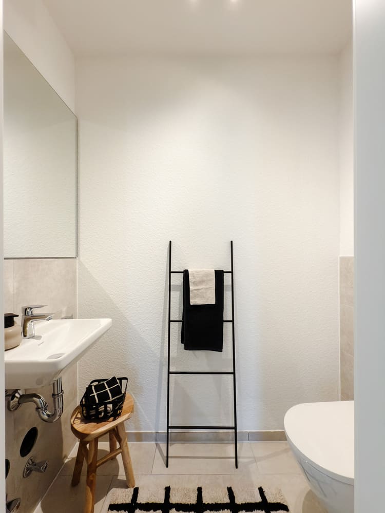 Musterwohnung Heidelberg_VorherNachher15 Detailaufnahme Gäste-WC nach Home Staging in Heidelberg